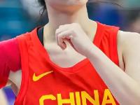 九游娱乐官方平台-包含王思雨22年女篮世预赛个人集锦，对阵美国砍17分6助攻的词条