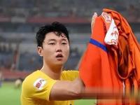 九游娱乐官网入口-关于泰山大洗牌!名记曝2外援5本土将离队崔系球员找下家的信息