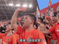 九游娱乐官方平台-PSG球员全力以赴，帮助球队获胜