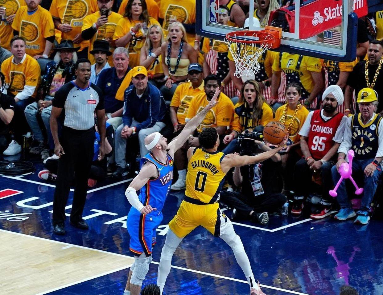 卡鲁索以75+%命中率砍下至少20分5断NBA历史第二人！(卡鲁索2k)